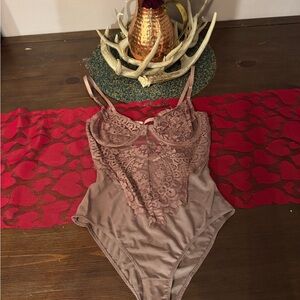 Elegant Lace Teddy in Brown